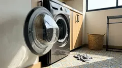 Después de cada lavado, este gesto sencillo evita el olor a humedad en tu lavadora